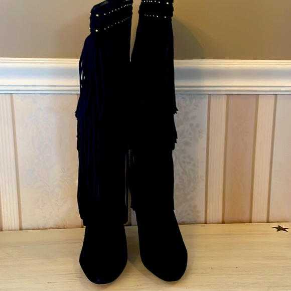 Black Suede Fringed Boots - Picture 3 of 3